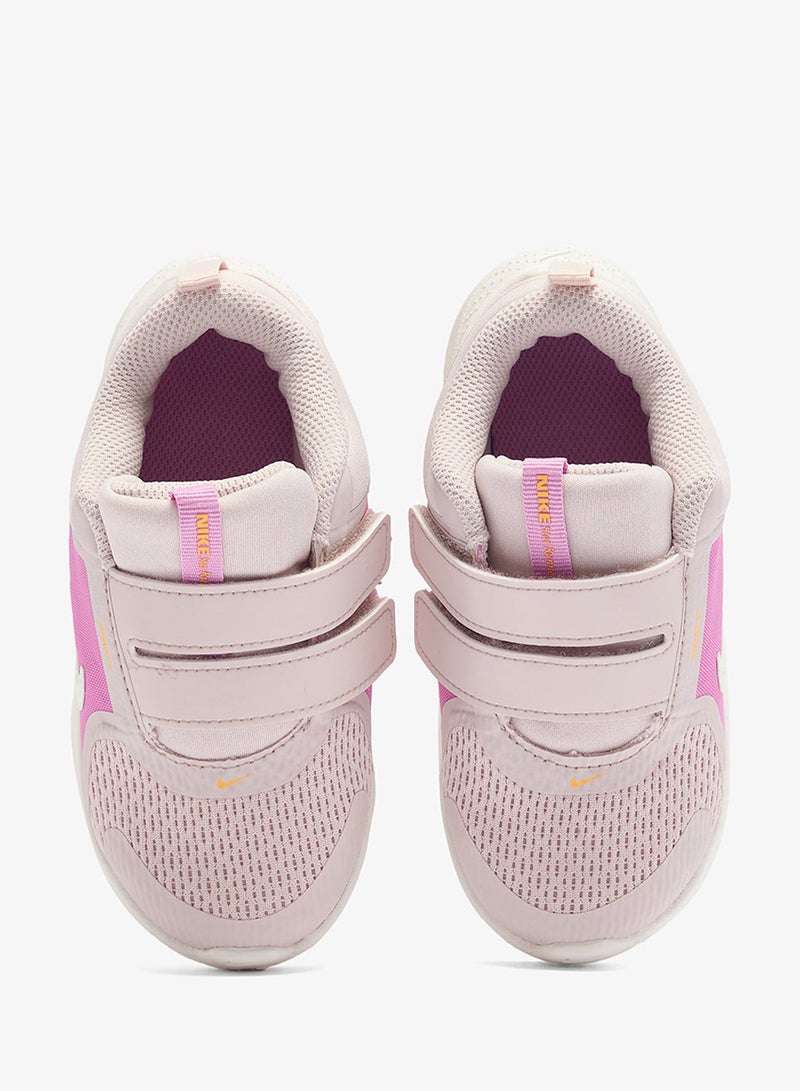 نايكي حذاء رياضي للأطفال بنجوم - Image 4