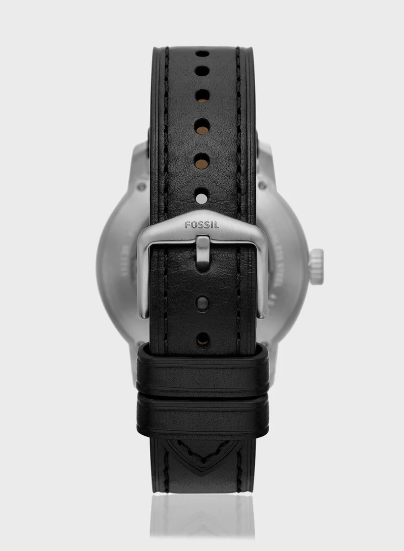 FOSSIL Mickey Mouse Analog Watch