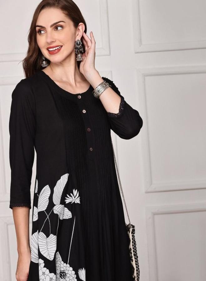 آي شين تونيك نسائي أسود مطبوع من الرايون بقصة مستقيمة  - Image 5