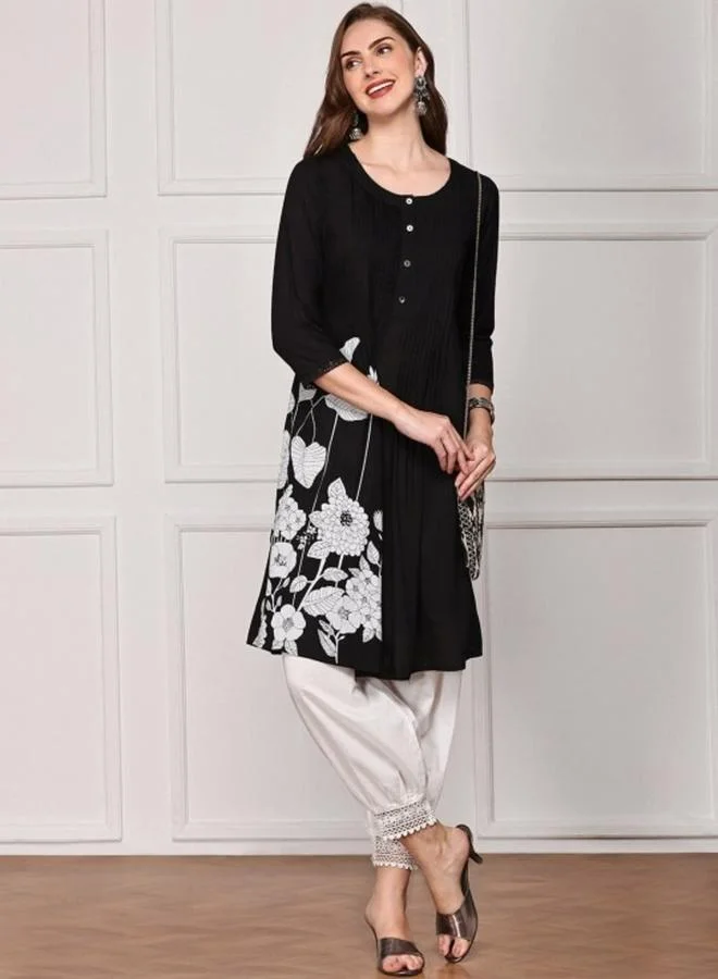 ISHIN Women's Black Rayon Printed Tunic Straight Fit Kurta