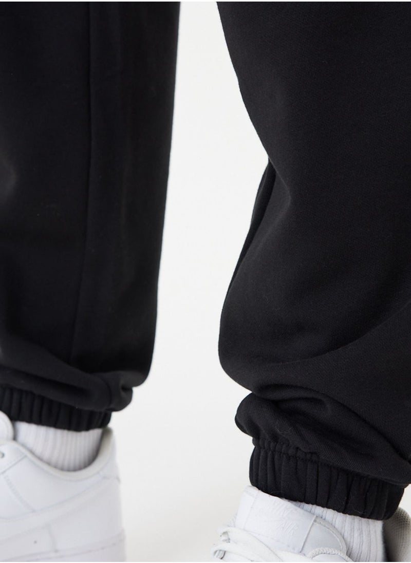 NEW ERA - Chicago Bulls Sweatpants - Image 1