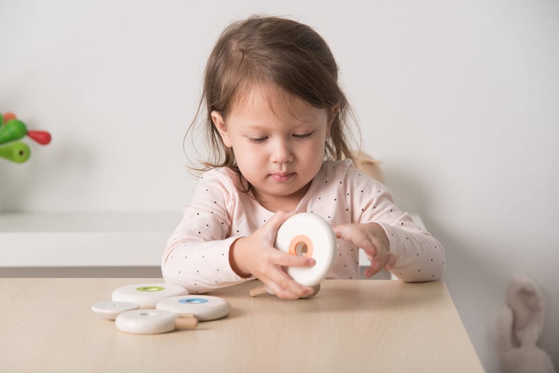 PlanToys Lacing Sheep Wooden Toddler Toys for Color Sequencing with Colored Beads and Matching Different Sized Rings - Lace Together to Build the Sheep - Image 5