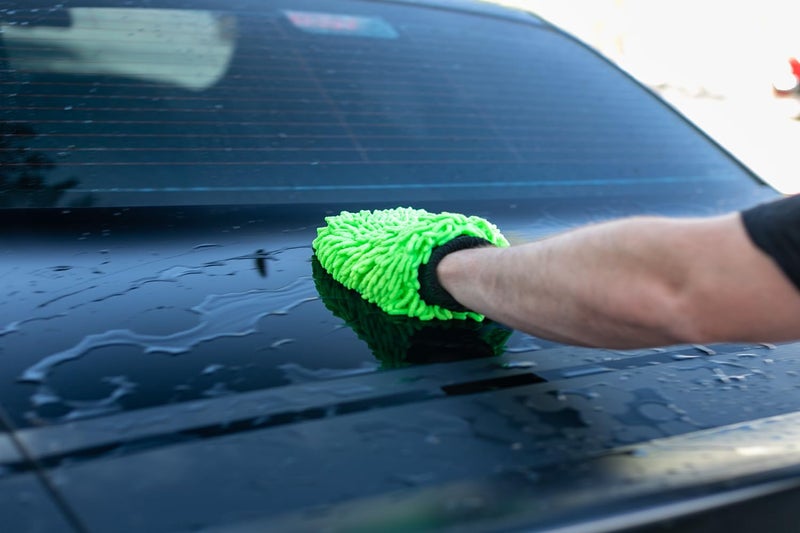 The Rag Company - Premium Chenille Microfiber Knobby Wash Mitts - Perfect for Car Washing and Detailing; Scratch-Free, Lint-Free, Double-Sided, Plush, and Absorbent; Lime Green (2-Pack) - Image 5