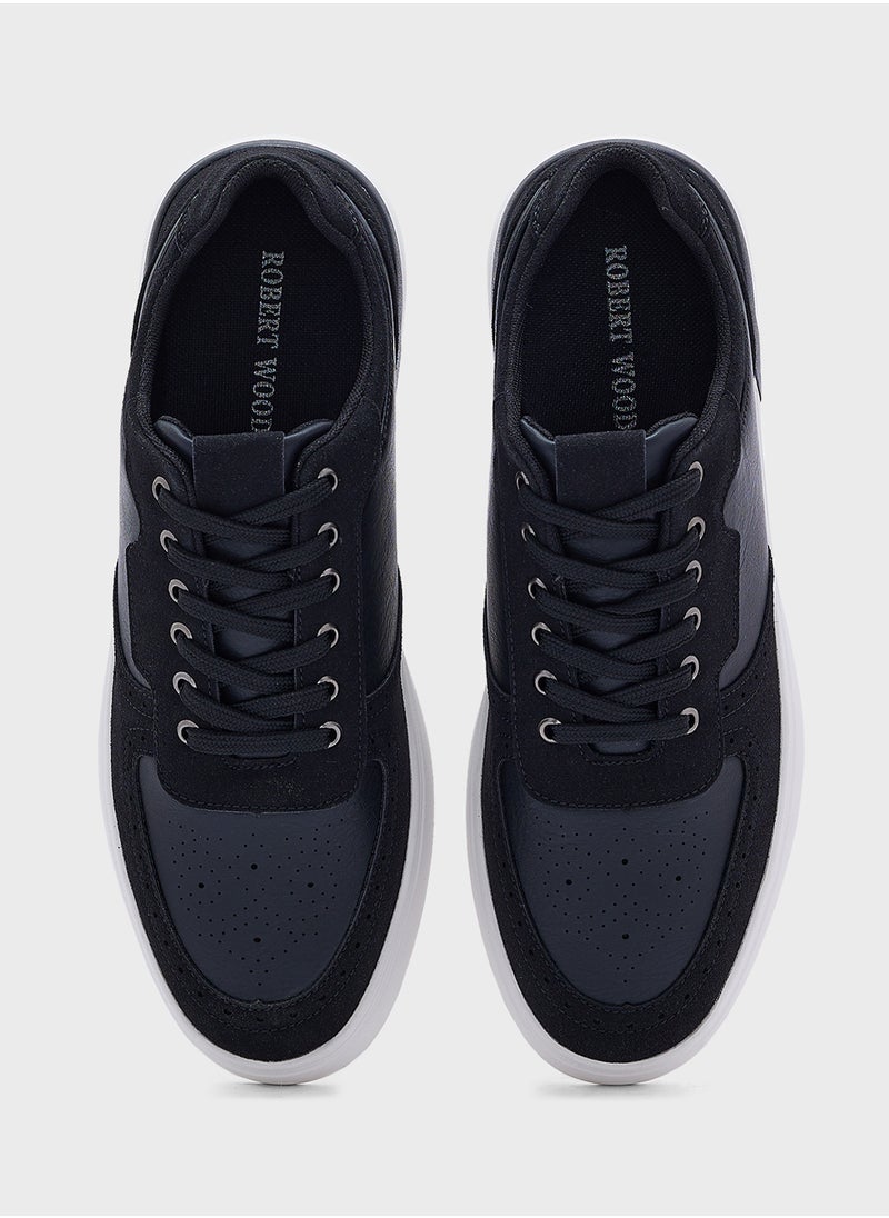 Perforation Design Casual Sneakers