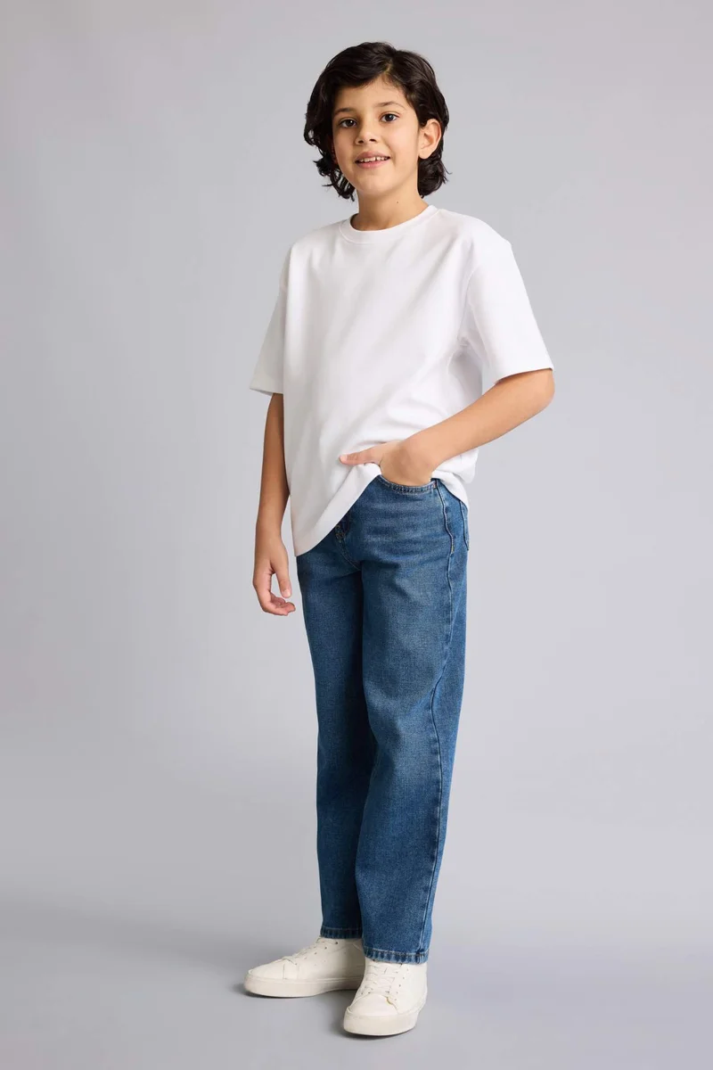 ديفاكتو Boy Straight Fit Straight Leg Jeans
