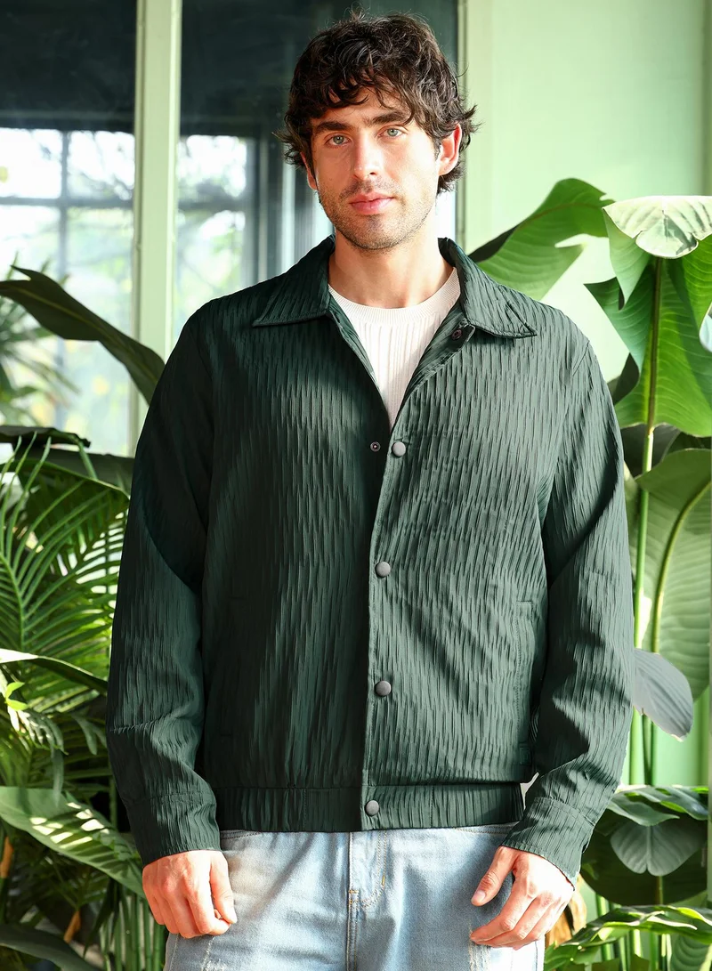 Campus Sutra Men Crease-Tactile Bomber Jacket | Point Collar, Long Button-Cuff Sleeves | Snap Button , Stretch-Straight Hem | Solid Textured | Woven Fabric For Casual & Daily Wear | Emerald Green