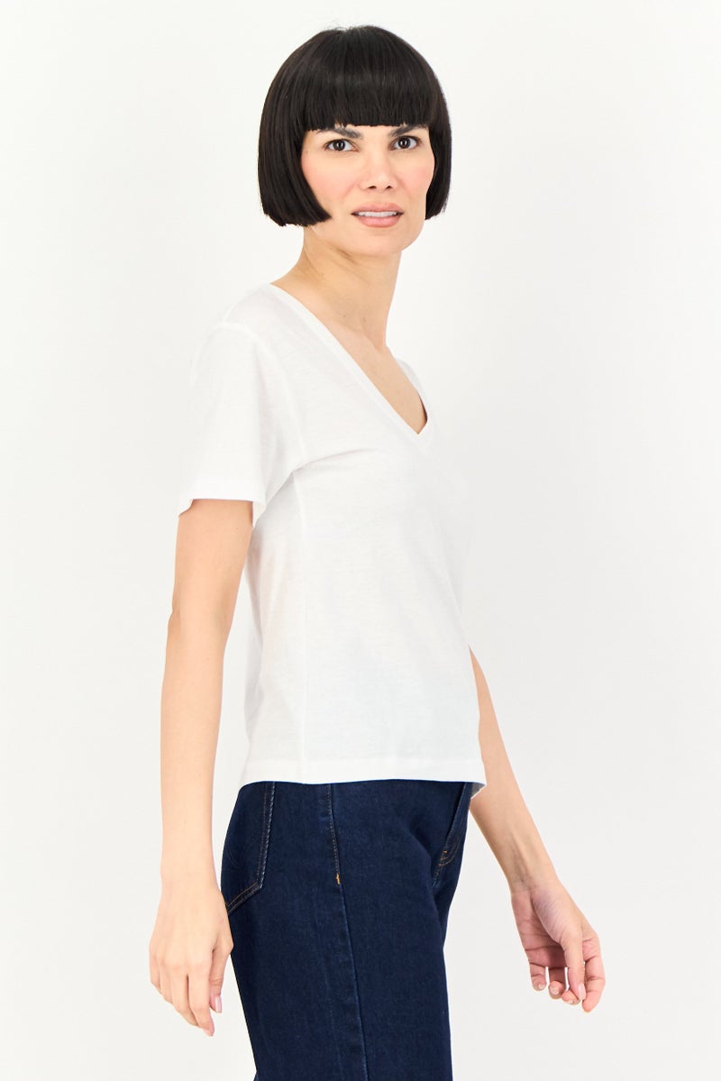 BRAVE SOUL Women V-Neck Short Sleeve Plain T-Shirt, White - Image 3