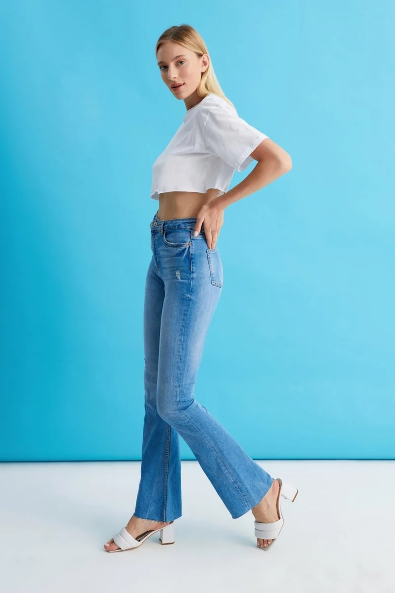 الكسندر جاردي High Waist Flare Jeans (B22-CML-PN-06)