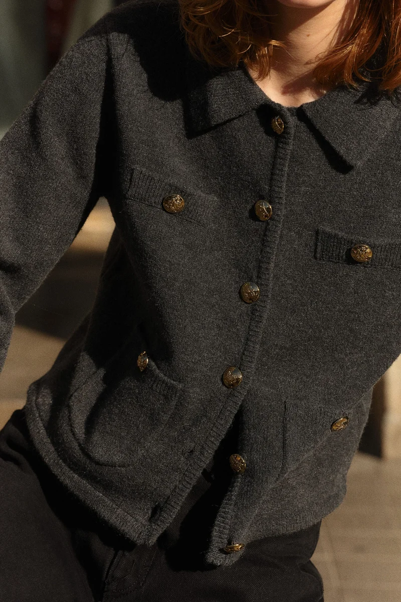 اتش اند ام كارديغان بياقة وجيوب أمامية