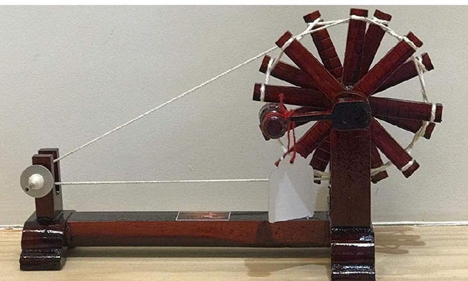 GANDHI WOODEN BROWN CHARKHA MINIATURE SHOWPIECE
