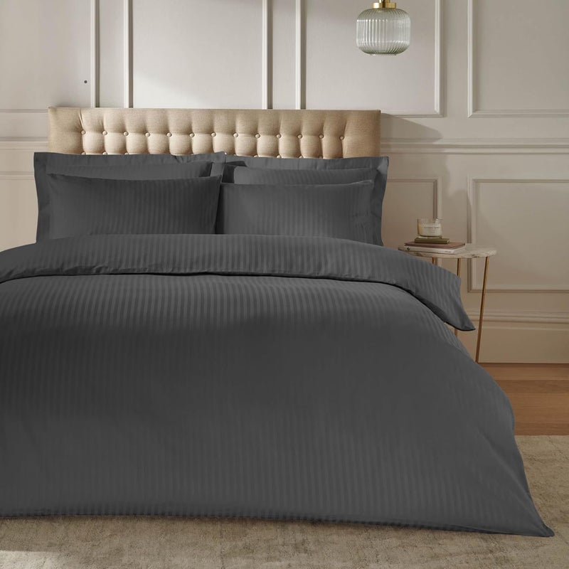 Aristocrat 6-Piece Stripe Microfiber Duvet Cover Set | Single | Includes 1 Duvet Cover (160x220cm), 1 Deep Pocket Fitted Sheet (120x200+30cm) & 4 Pillowcases (53x75+15cm) | Ultra Soft, Breathable & Wrinkle Resistant-grey - Image 1