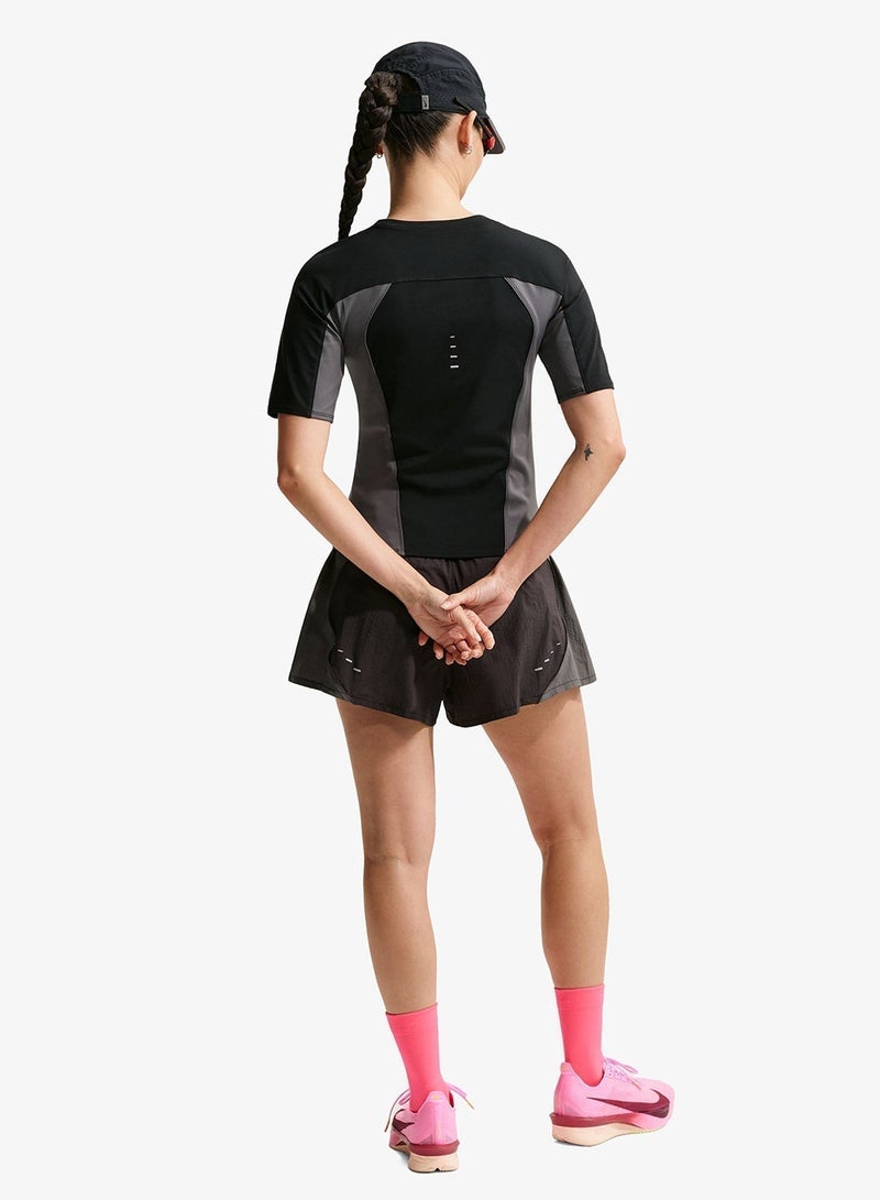 Nike Swift Dri-Fit T-Shirt - Image 2