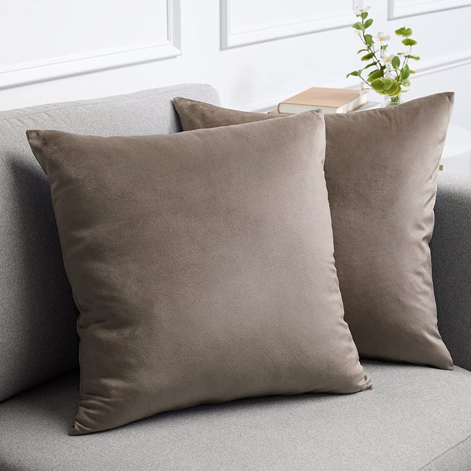 VELVET THROW PILLOW COVERS SET OF 2 24X24 DECORATIVE SQUARE PILLOWS HOME DECOR SOFT ACCENT CASES SILKY MACHINE WASHABLE PILLOWCASES FOR SOFA COUCH BEDROOM LIVING ROOM TAUPE