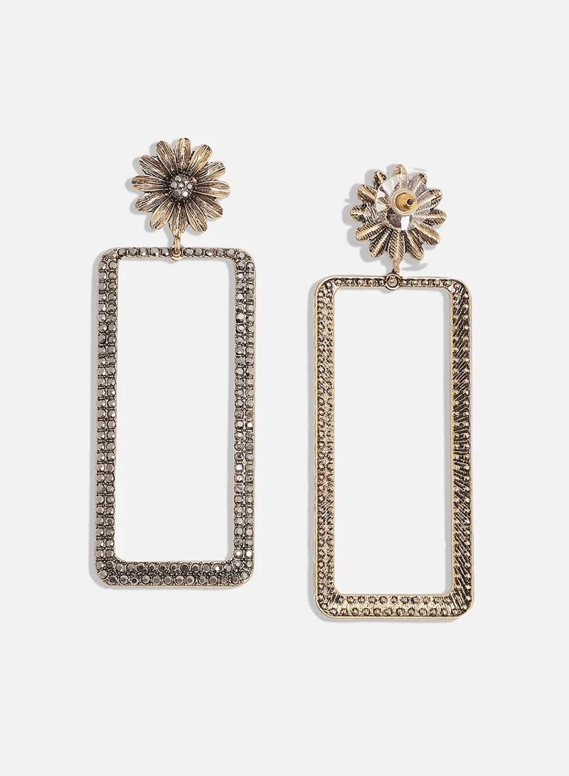 SOHI Maxi Daisy Geometric Artificial Drop Earring Jewellery