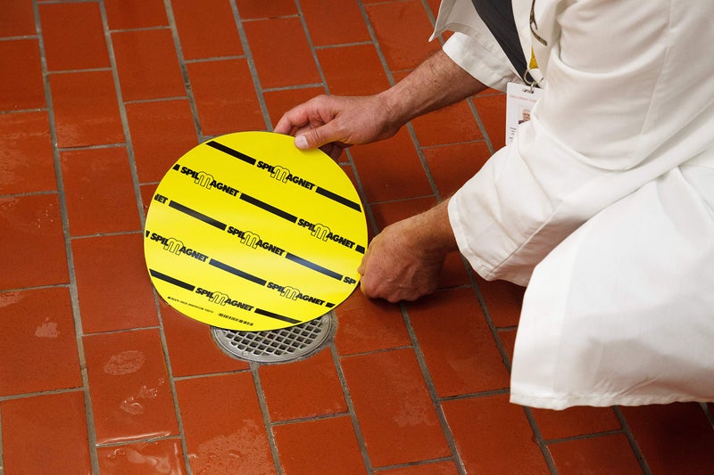 Brady 96229 12" Diameter Black/Yellow Spill Magnet - Image 2