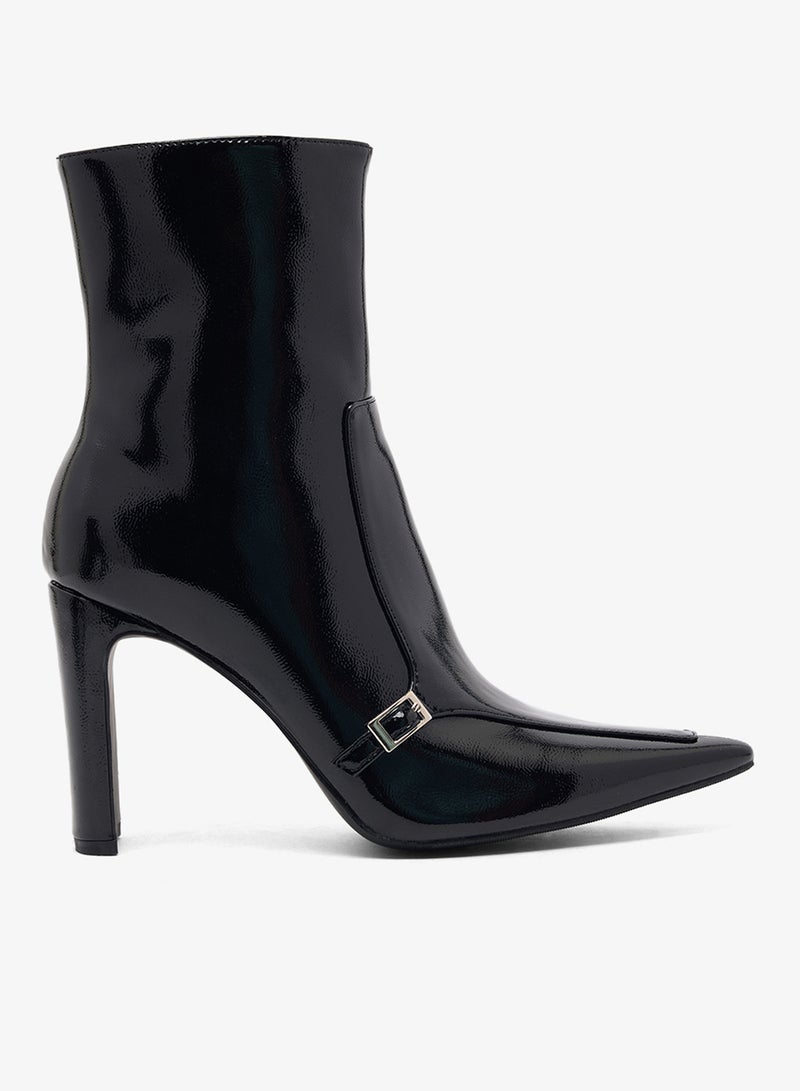 ايلا جزمة بكعب متوسط وساق متوسطة بنعل سميك ومقدمة مدببة - Image 1