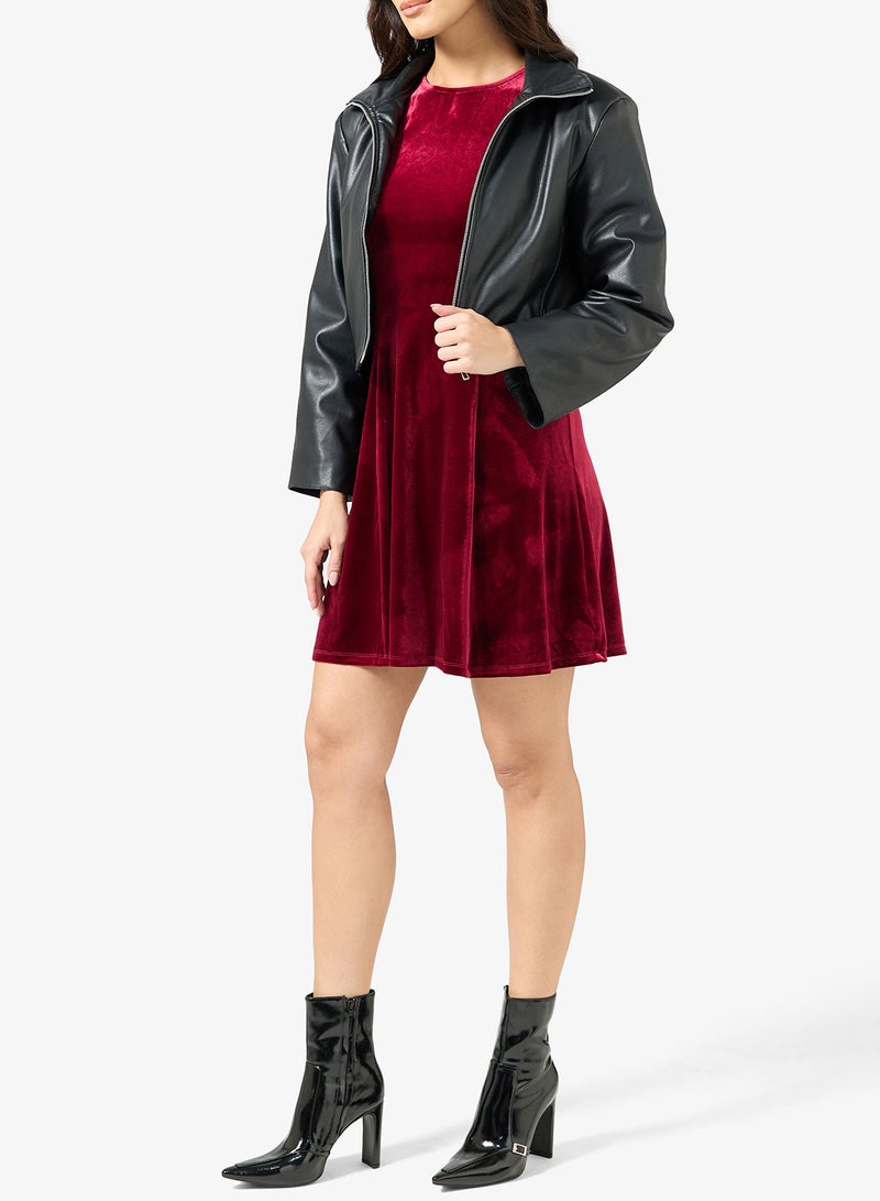 ايلا جزمة بكعب متوسط وساق متوسطة بنعل سميك ومقدمة مدببة - Image 5