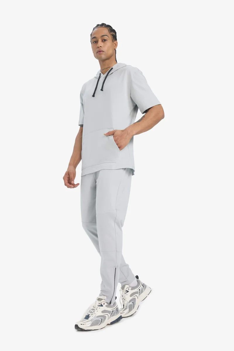 ديفاكتو DeFactoFit Standard Fit Hooded Printed Sports T-Shirt