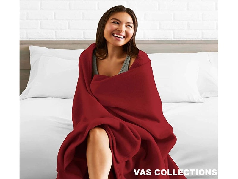VAS COLLECTIONS® All Season Polar Fleece Blanket | Single 225x150 cm, Red & Maroon - Image 4