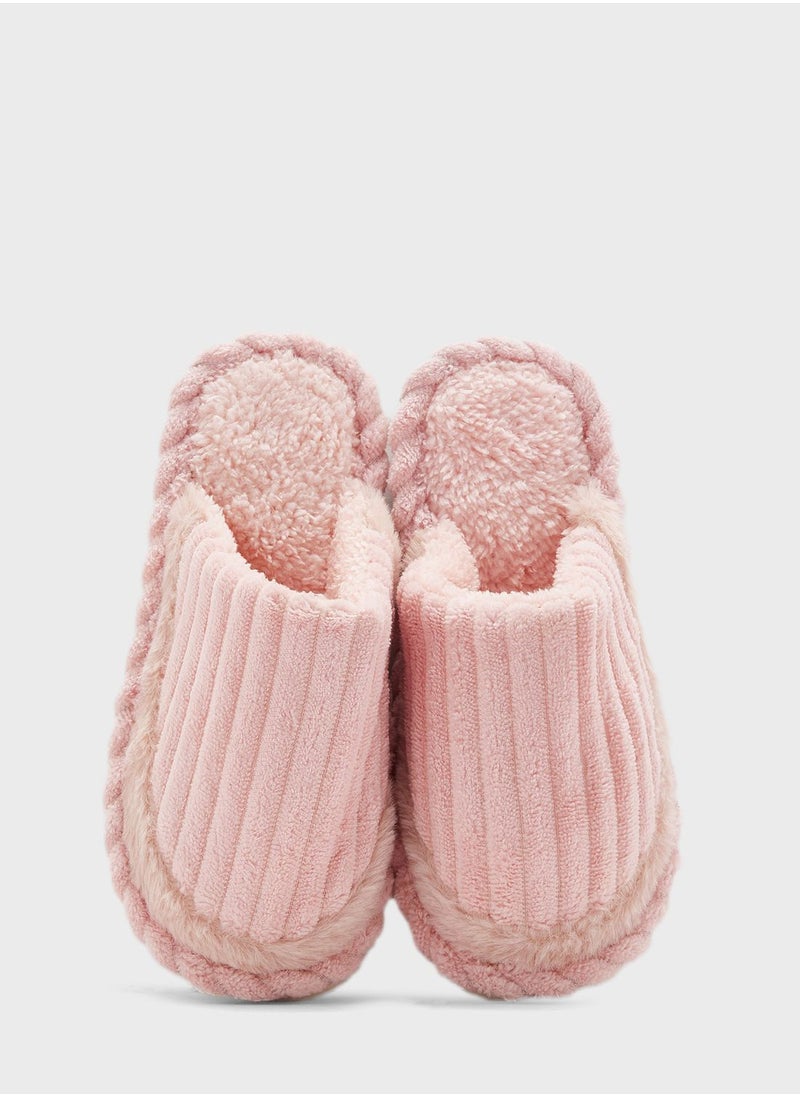 Ginger - Closed Toe Slippers - Image 1