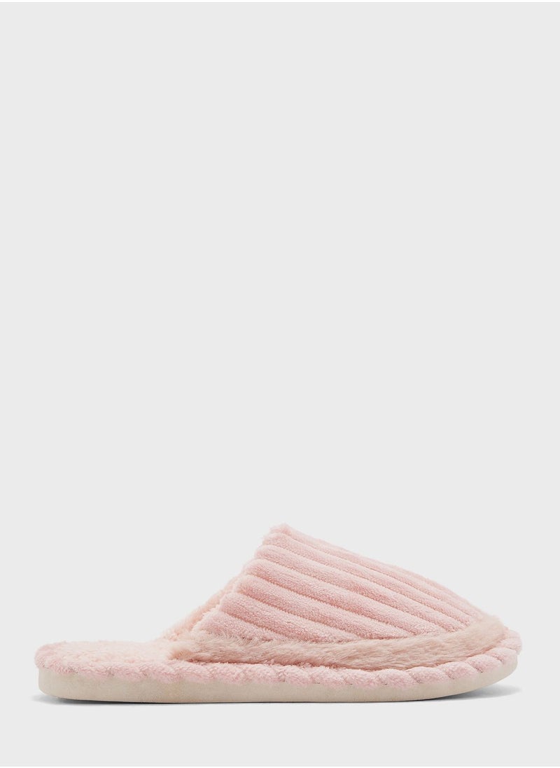 Ginger - Closed Toe Slippers - Image 1