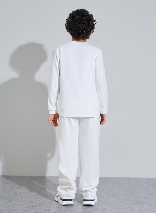 Styli Teen Unisex Off White Solid Long Sleeves T-Shirt and Joggers Set - Image 4