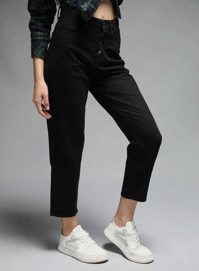 هاي ستار High Rise Clean Look Mom Fit Cropped Jeans by Styli