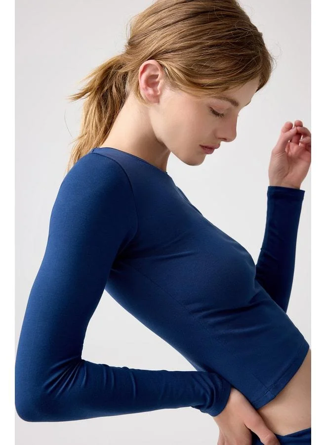 Los Ojos x Melody Navy Long Sleeve Short Blouse – Long Fitted.