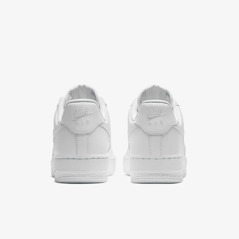 Nike Women's Air Force 1 '07 Shoes