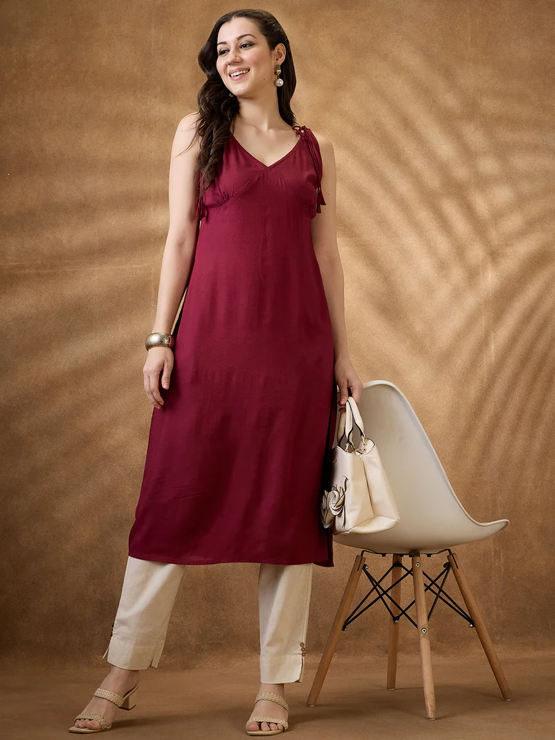 globus Women Maroon Woven Design Tie-Up Neck A-Line Fusion Kurta