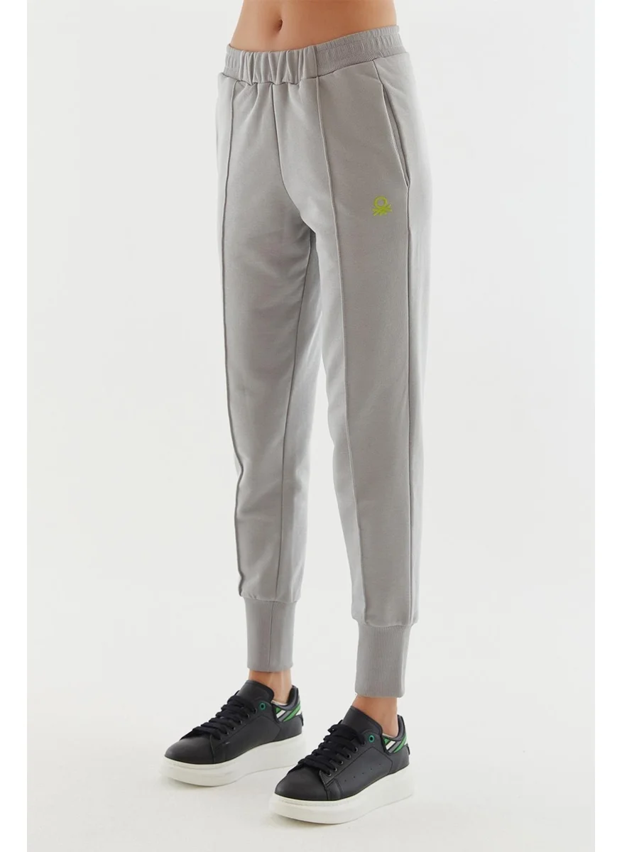 يونايتد كولورز أوف بينتيون Women's Jogger Pants