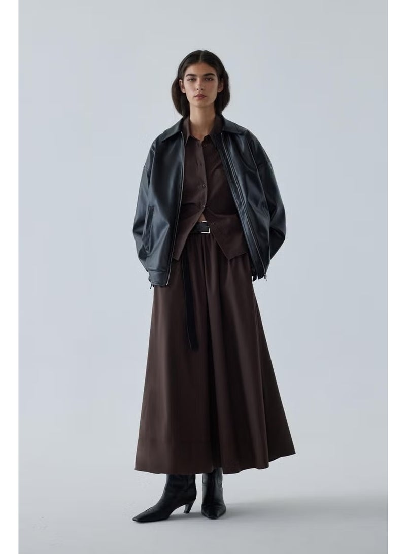 Suud Collection قميص قصير واسع بني مرير - Image 4