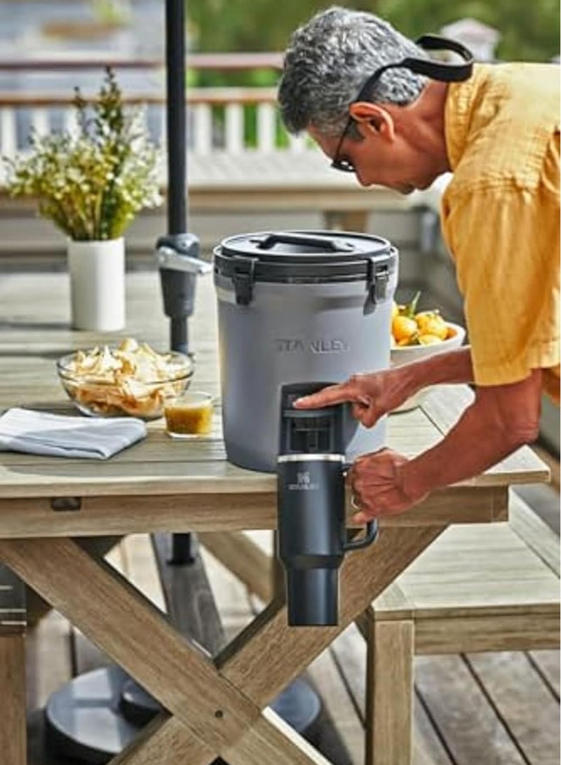 Stanley Quencher H2.0 Tumbler  40 oz   Flowstate 3-Position Lid Cup Holder Compatible for Travel   Insulated Stainless Steel Cup  Stainless Steel Vacuum Insulated Tumbler  for Water, Iced Tea or Coffee, Smoothie and More - Image 3