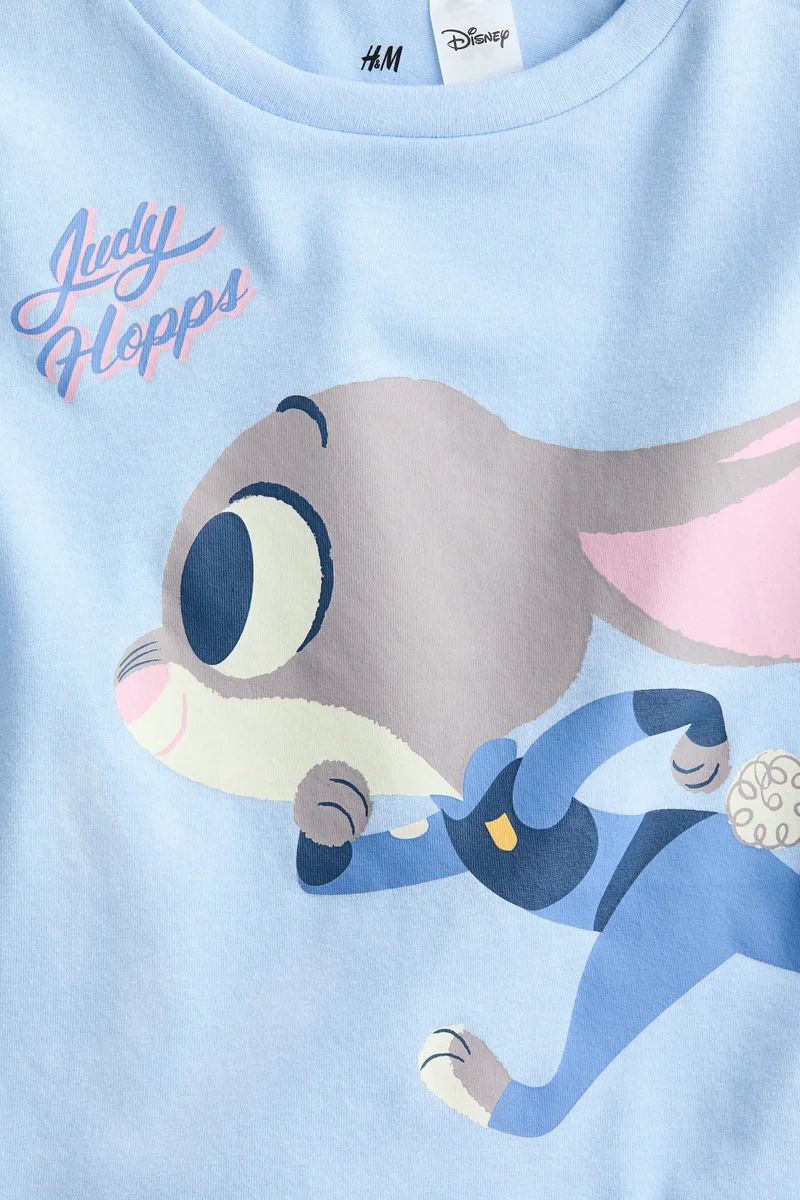 اتش اند ام بلوزة بأكمام طويلة