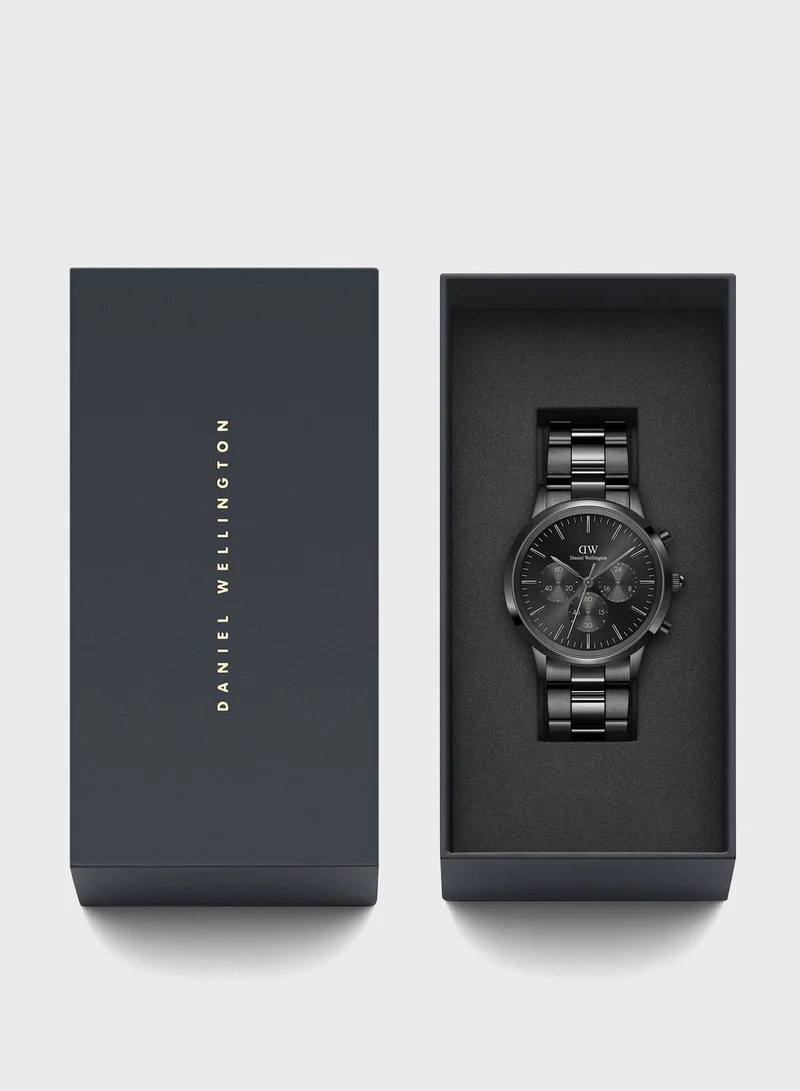 DANIEL WELLINGTON Iconic Steel Strap Analog Watch