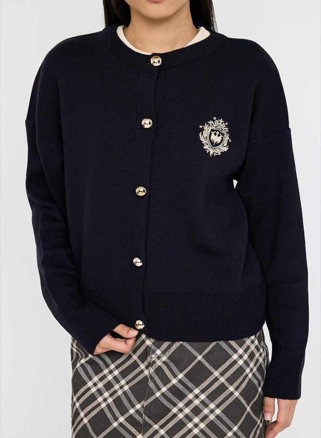 trendyol Teen Navy Blue College Themed Embroidery Embroidered Knitwear Cardigan - Image 3