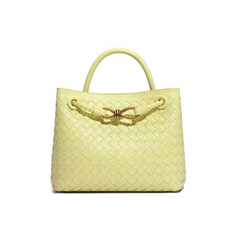2024 Explosive New Style Woven Leather Clutch Bag Handheld Shoulder Crossbody Bag Handmade Woven Bag Copy Bags - Image 1