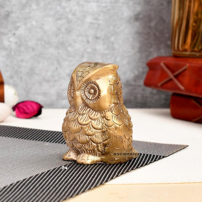 ascension Unique Animal Figurine of Sitting Owl Decorative Metal Showpiece Item in Yellow Finish for Table Decor - Image 2