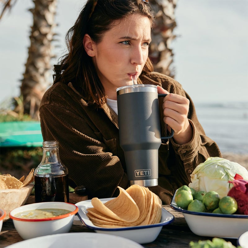 YETI Rambler 42 oz Tumbler with Handle and Straw Lid, Travel Mug Water Tumbler, Vacuum Insulated Cup with Handle, Stainless Steel, Wild Vine Red - Image 4