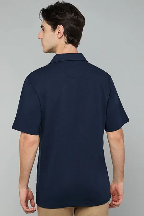 R&B Textured Knit Shirt with Revere Collar and Short Sleeves