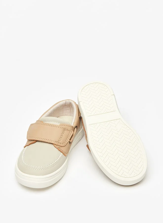 JUNIORS Boys Solid Loafers with Hook and Loop Closure