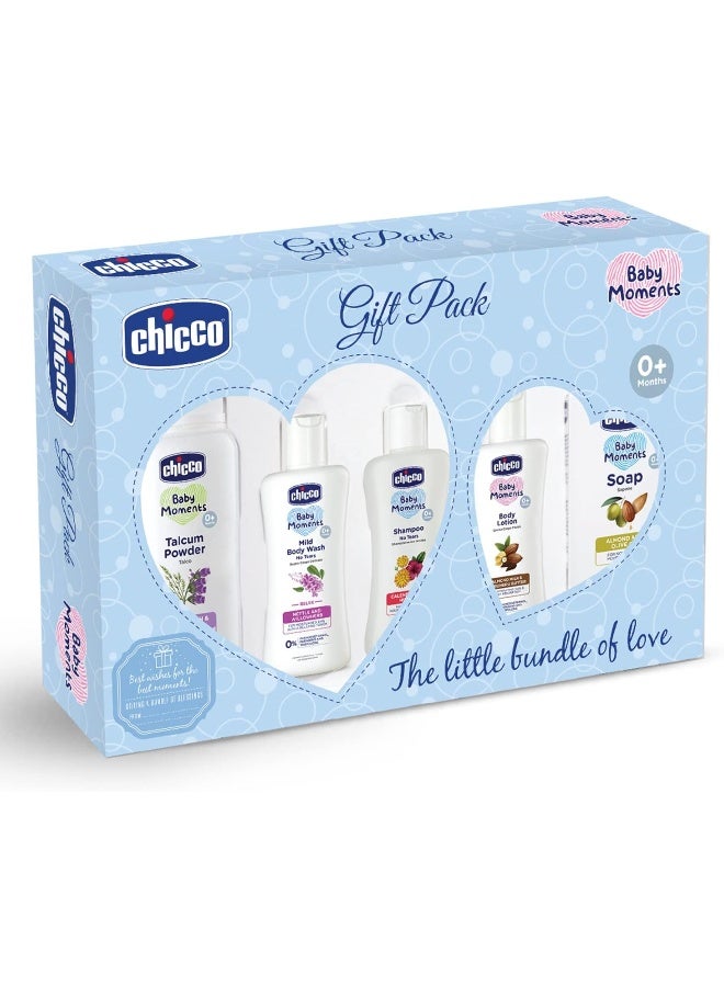 شيكو مجموعة هدايا Baby Moments Baby Essentials من شيكو (أزرق) مع 5 منتجات للعناية ببشرة الطفل وشعره | خالٍ من الفينوكسي إيثانول - Image 1