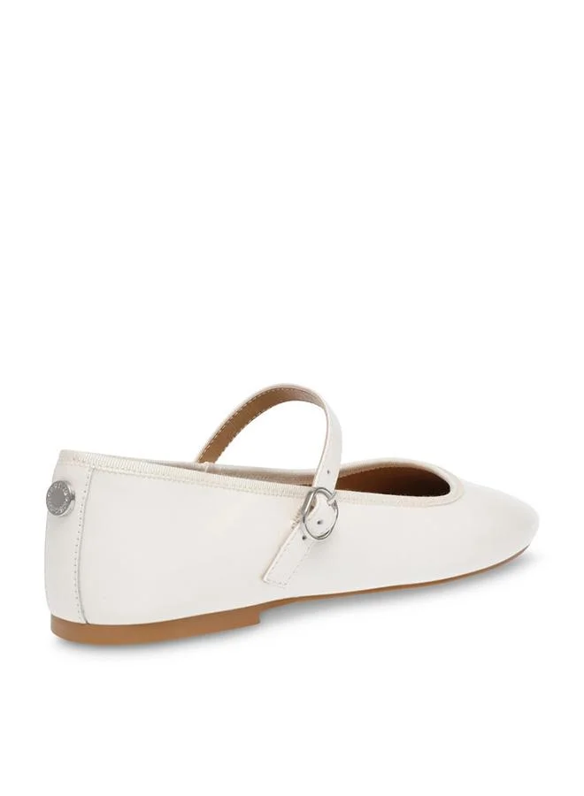Steve Madden Vinetta Off White Women's Mary Jane Flats