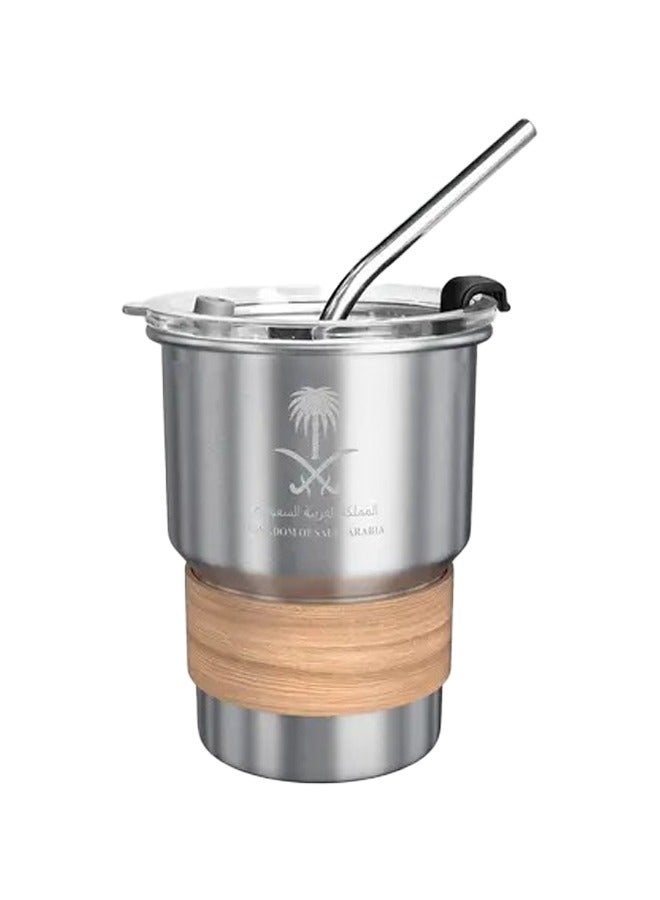 500ml 304 Stainless Steel Coffee Mug – Saudi Logo Design, Portable Travel Mug for Hot and Cold Drinks, Includes Straw and Leakproof Heat-Resistant Lid – Ideal for Home, Office & Outdoor Use (Silver)