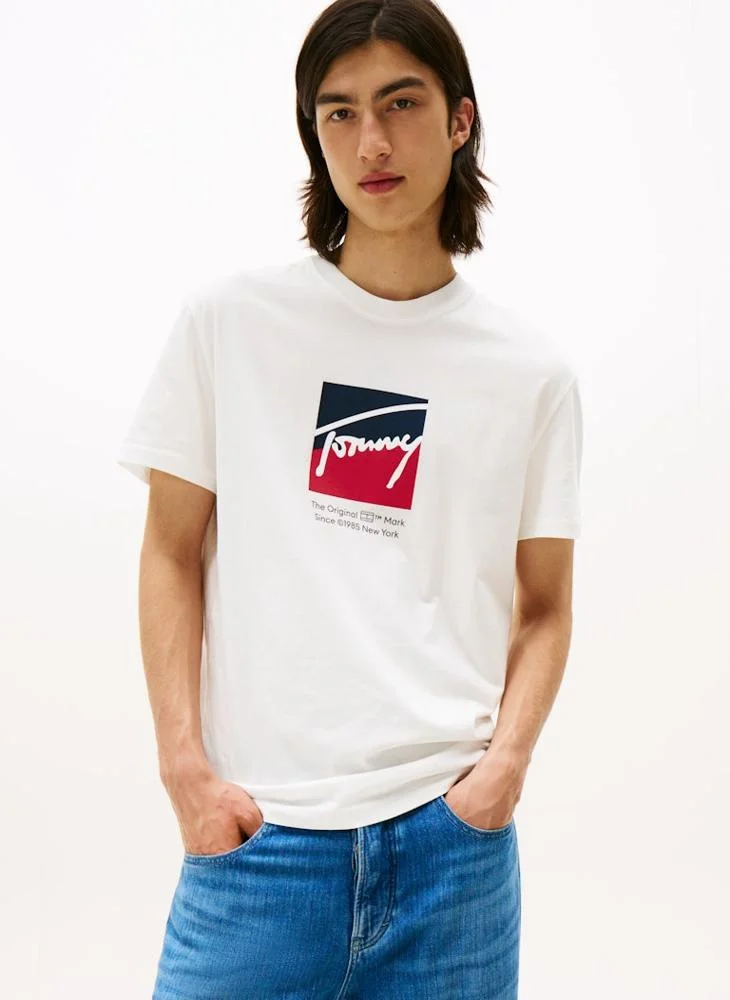 تومي جينز Regular Fit Short Sleeve T-Shirt
