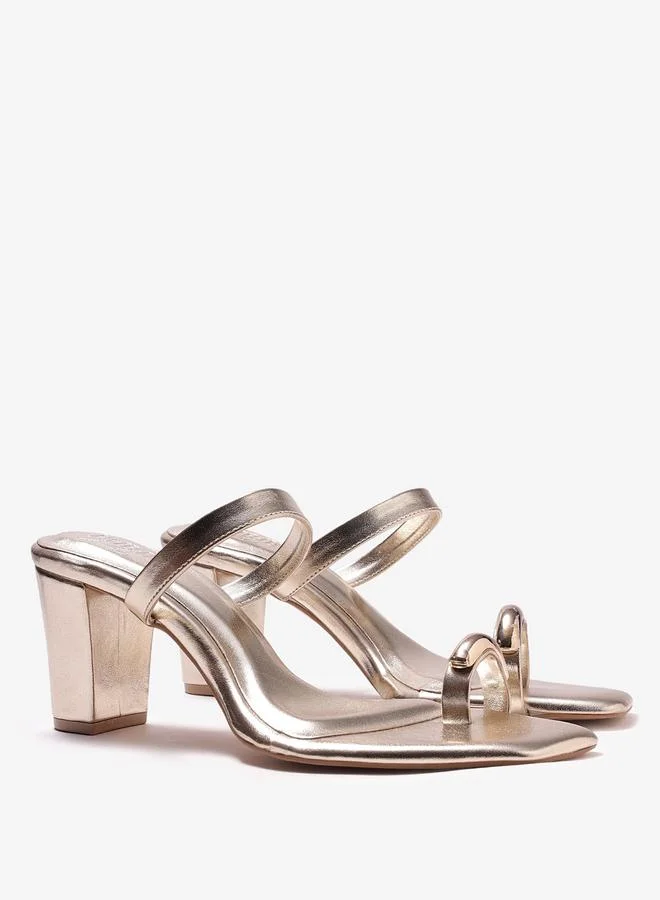 Pair-Ie Tales Gold Metallic Toe-Ring Block Heel Sandals