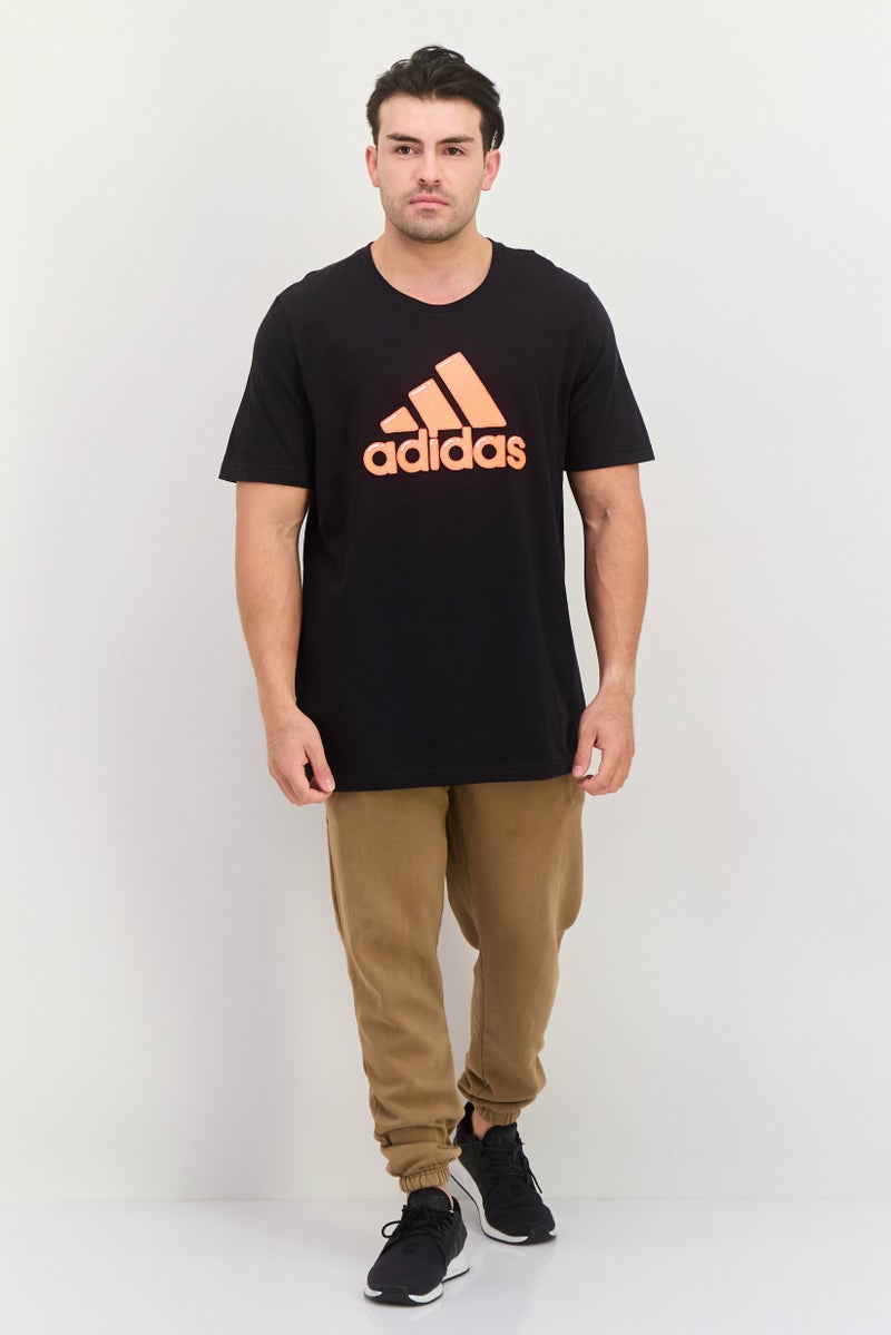 Adidas تي شيرت رياضي للرجال بأكمام قصيرة مناسب في الهواء الطلق، أسود - Image 4