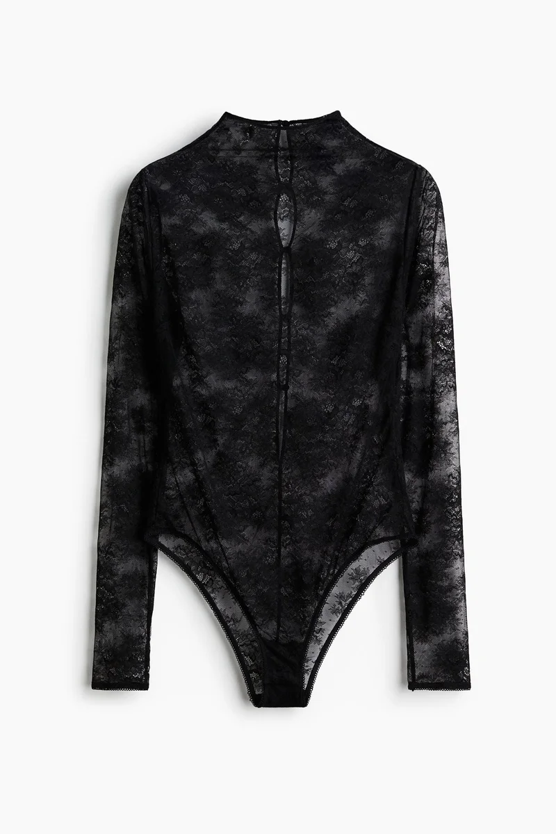 اتش اند ام بودي سوت من الدانتيل بأكمام طويلة