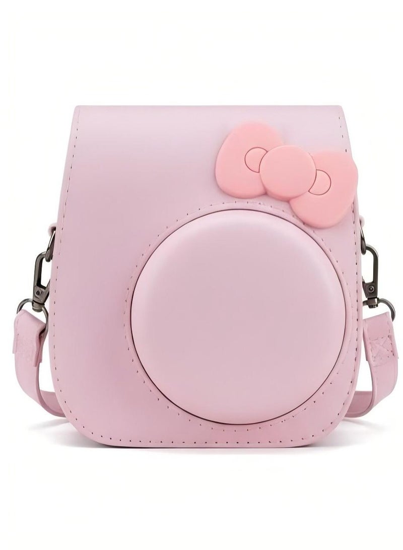 حقيبة حماية للكاميرا Fujifilm Instax Mini 12/11/9/8 حقيبة كاميرا سفر محمولة من جلد PU بتصميم أنثوي لطيف للغاية مع جيب للصور وحزام كتف قابل للتعديل (وردي) - Image 1