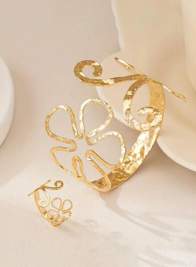 تايك تو طقم سوار مُجوّف بنقش زهرة مع خاتم